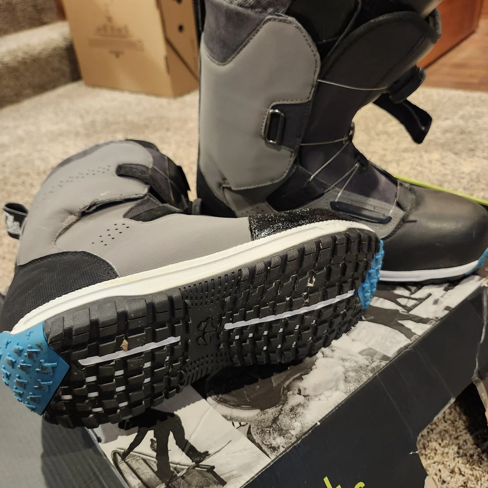 Men's Rome, STOMP Gray and Black Snow Boots - Picture 5 of 6